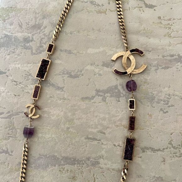Chanel Y2K Gold Metal and Amethyst Curb Link Necklace Authentic - Picture 12 of 16